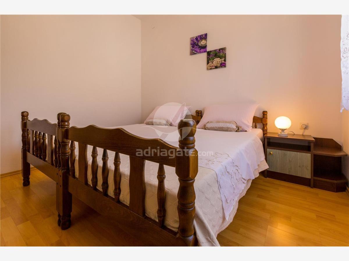 Apartments Dora Selce Zewnętrze zdjęcie