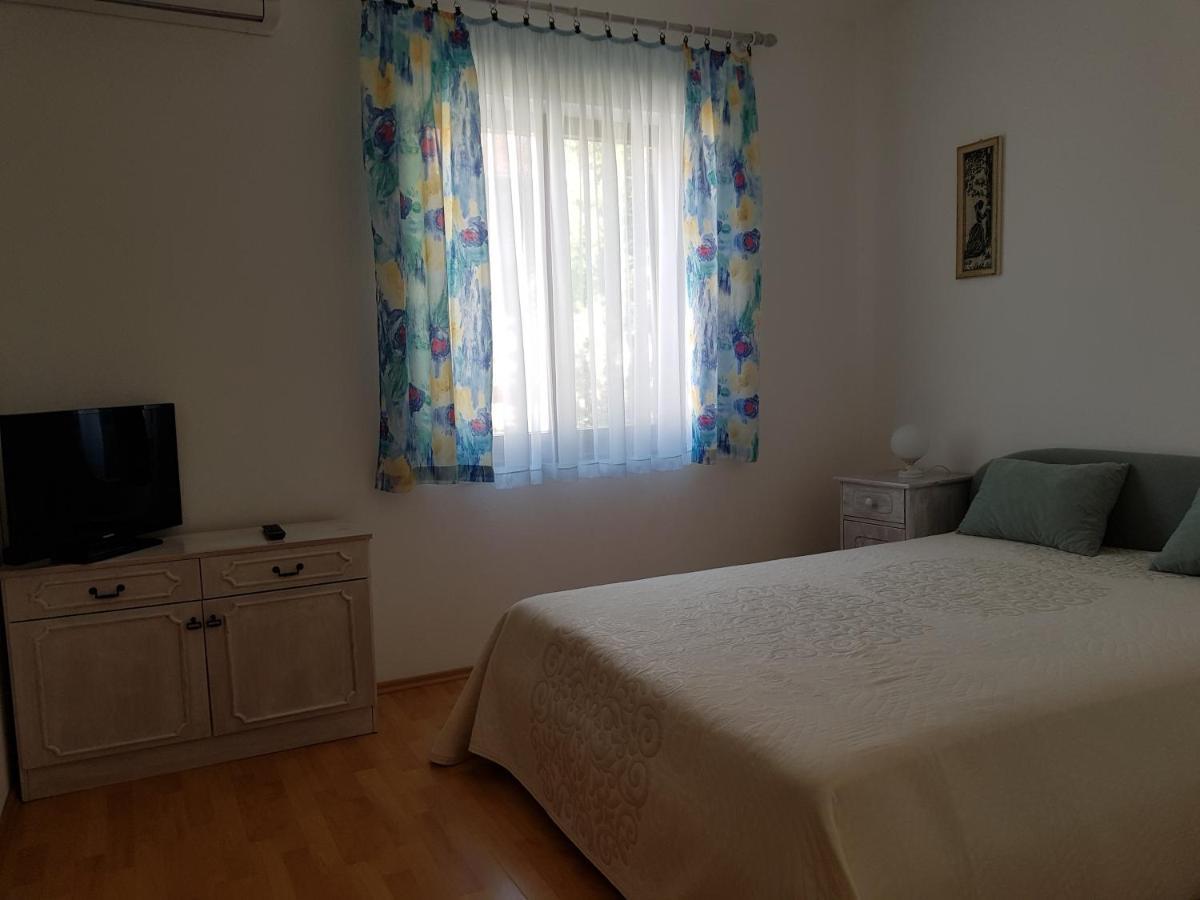 Apartments Dora Selce Zewnętrze zdjęcie